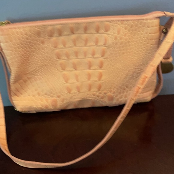 Brahmin Handbags - Beautiful pink Brahmin handbag.